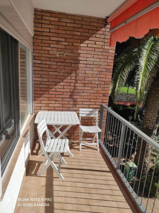 Coqueto Alojamiento Con Banera De Hidromasaje Apartment Тарагона Екстериор снимка